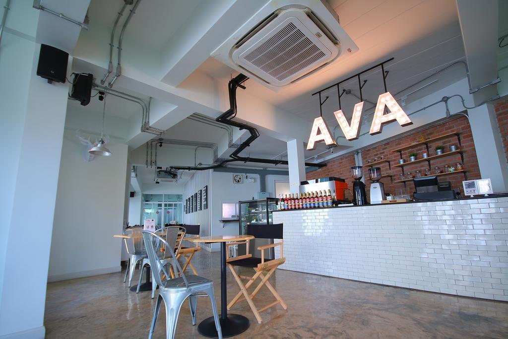 AVA Hotel Phitszanulok Kültér fotó