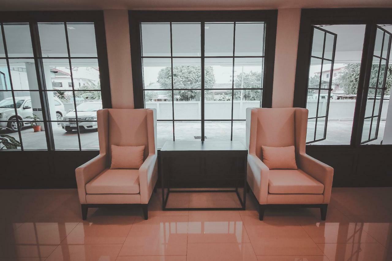 AVA Hotel Phitszanulok Kültér fotó